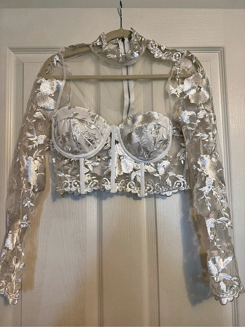 Floral Lace Crop Blouse in White Like New